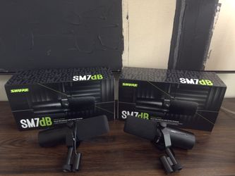 Dual Mic Podcast Bundle - 2 Shure SM7dB + 2 Arms