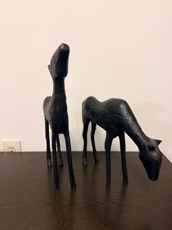 Set of 2 Black Metal Horse Sculptures – Modern Rustic Decor