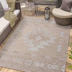 8/10 Outdoor Indoor Beige Rug 