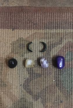 Various crystals/gemstones
