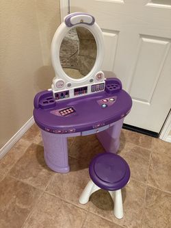 STEP 2 Kids Vanity Set