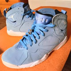 Jordan Retro 7s In University Blue