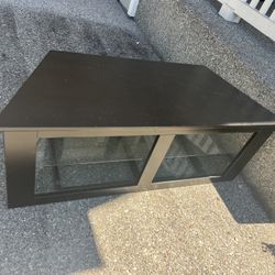 TV Stand With Shelves 