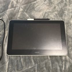 Wacom One Writing Tablet 13.3”