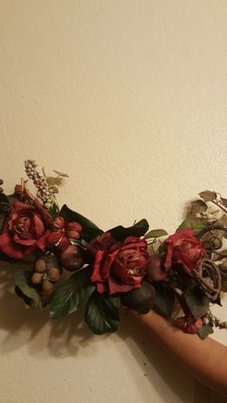 Home Interior Flower Garland for table or wall