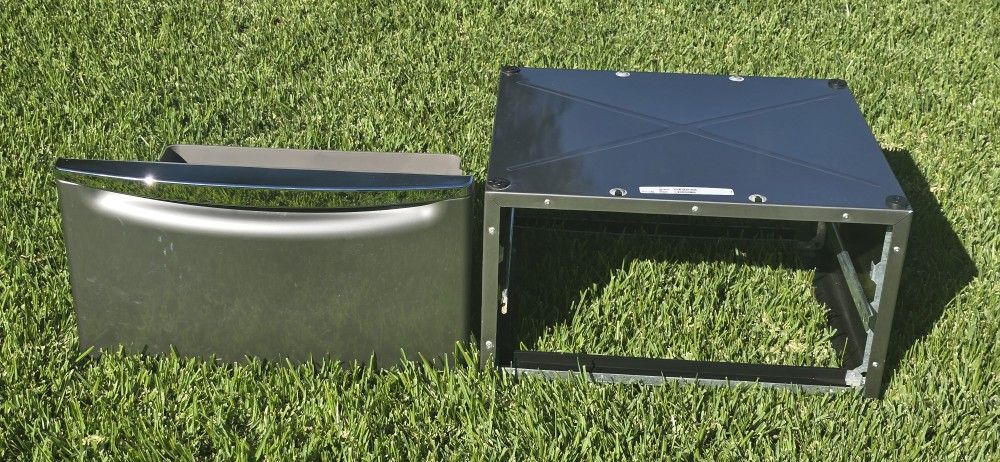 2 Whirlpool Maytag washer dryer pedestals