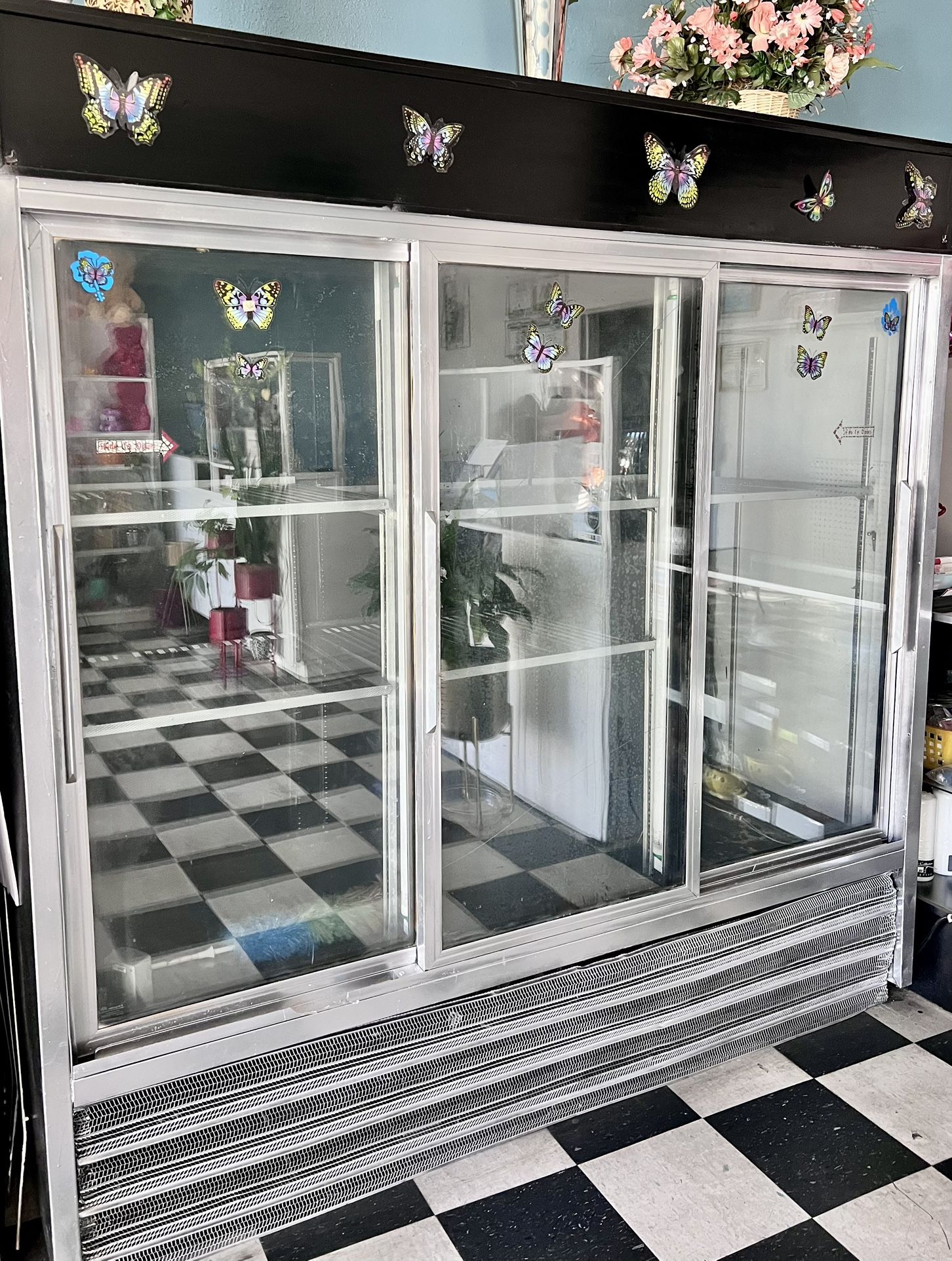 True brand Cooler - Restaurant, Flower Shop Cooler