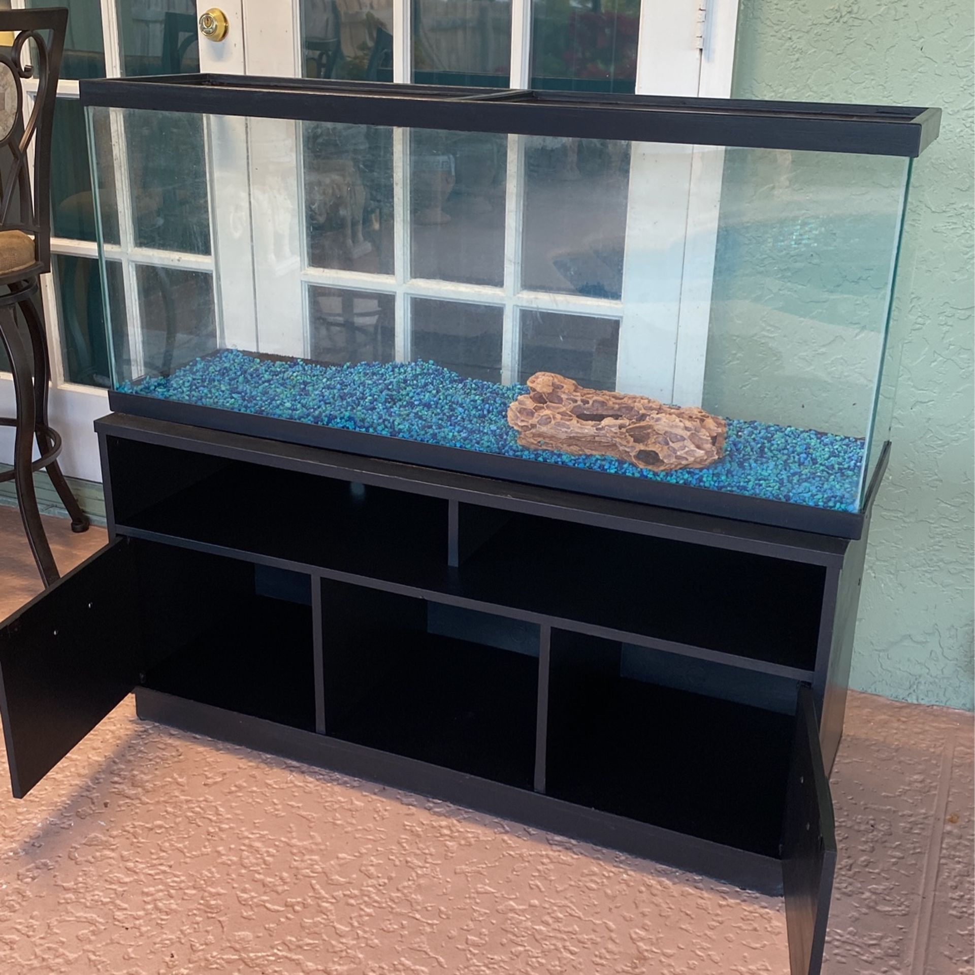 Fish Tank. 65  Gallons    $125. Or  OBO 