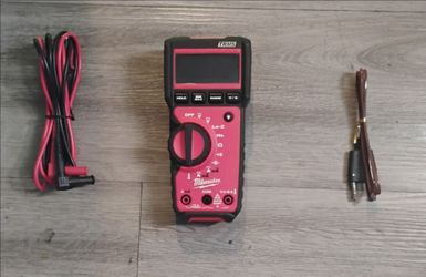 Red Multimeter - Milwaukee Brand