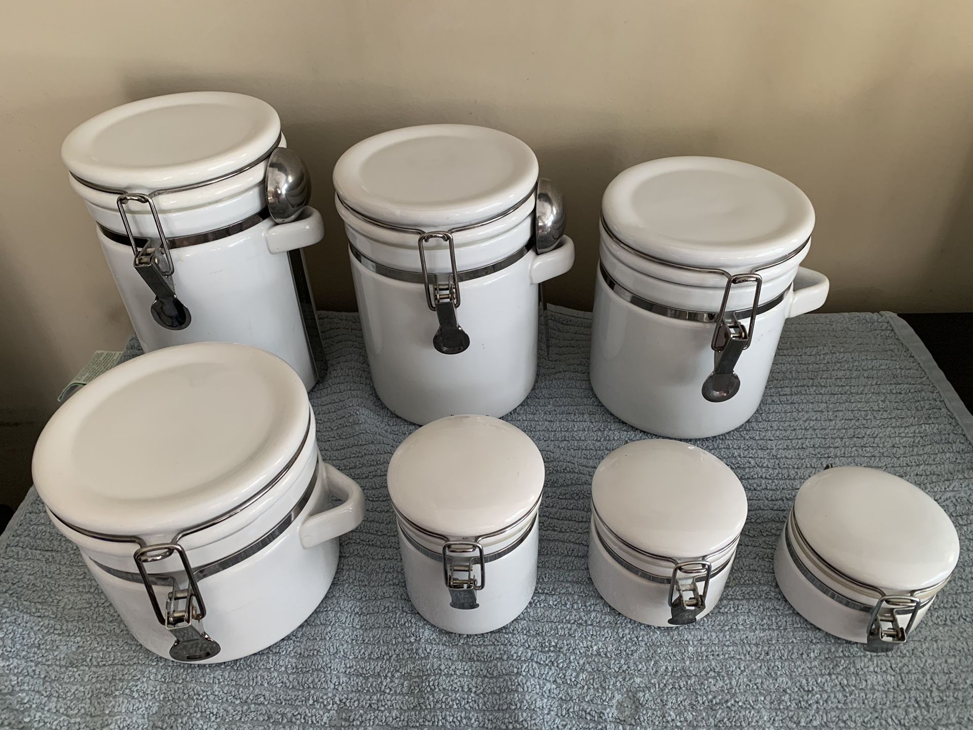 Ceramic kitchen canisters set jars with measuring spoon