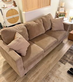 Sofa set $500