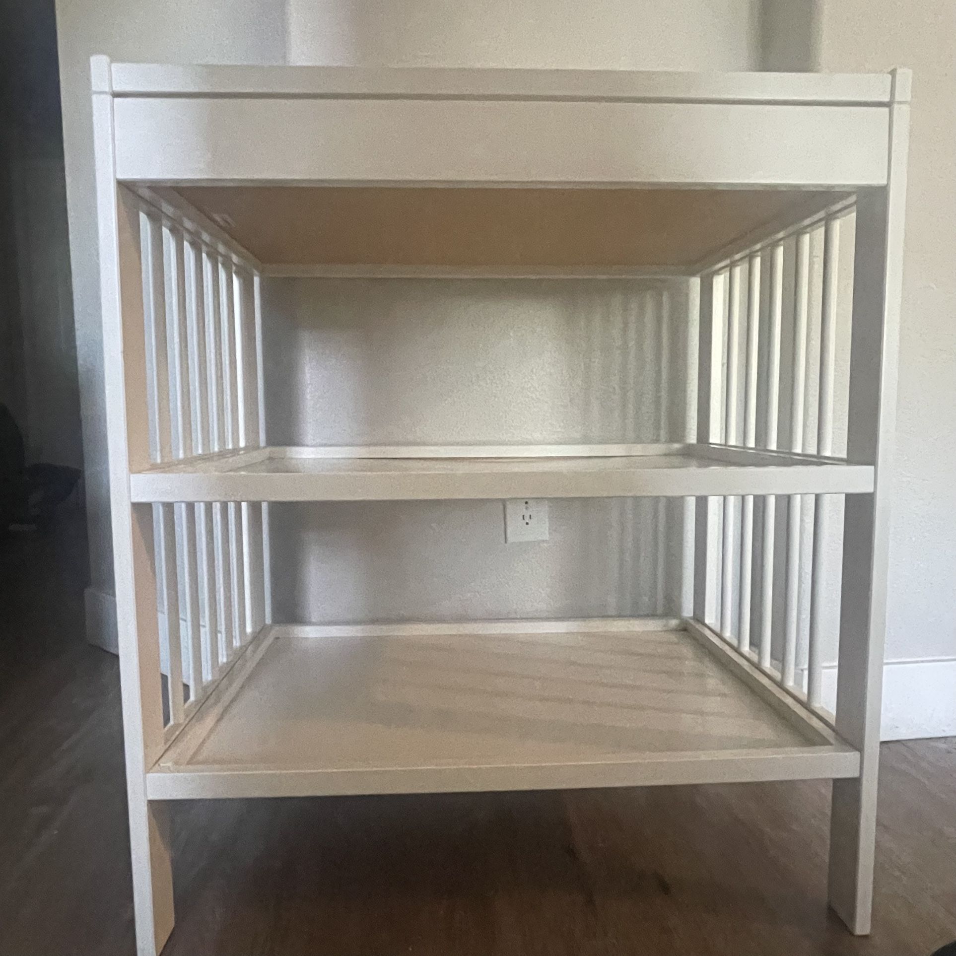 Changing table