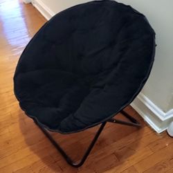 Foldable Round Table