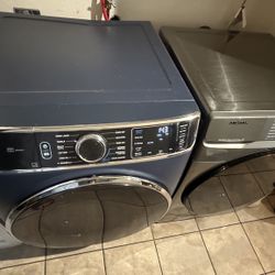 GE Profile Dryer + Samsung Platinum Washer Set โ Excellent Condition w/ Warranty!