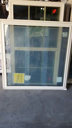 Bathroom Window 4x4