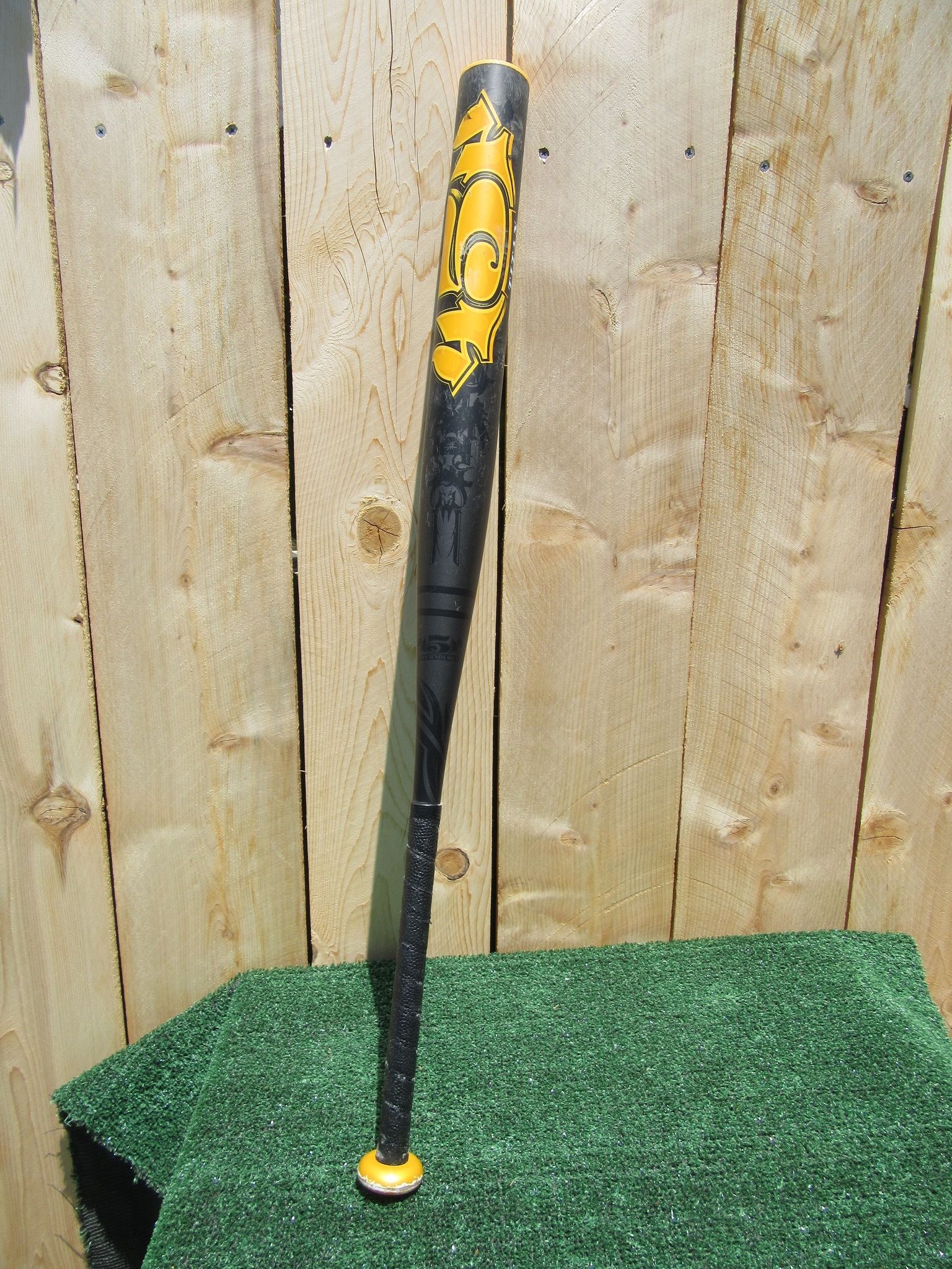 Worth 454 Titan 34 in 27 oz Composite Slowpitch Softball Bat MDL SB454U