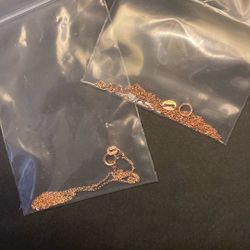 Rose Gold Dainty Chains 