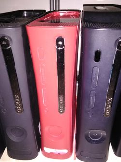 XBOX 360 w HDD(REFURBISHED AND CLEANED) ASIS WORKING NO RROD
