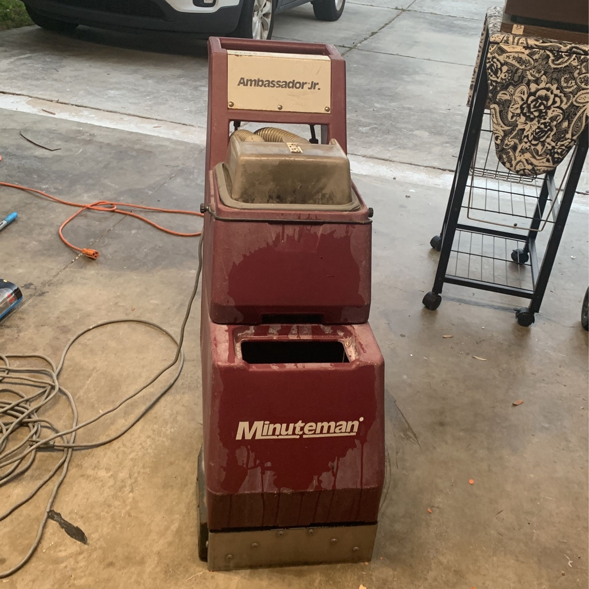 Minuteman Ambassador Jr Carpet Extractor Needs A New Motor