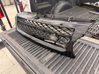 Land Rover Grill