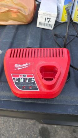 M12 battery charger