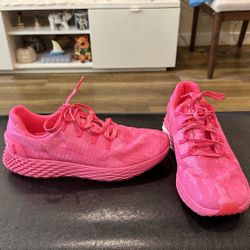 WOMENS SIZE 9.5 NOBULL ALL DAY RIPSTOP RUNNER 