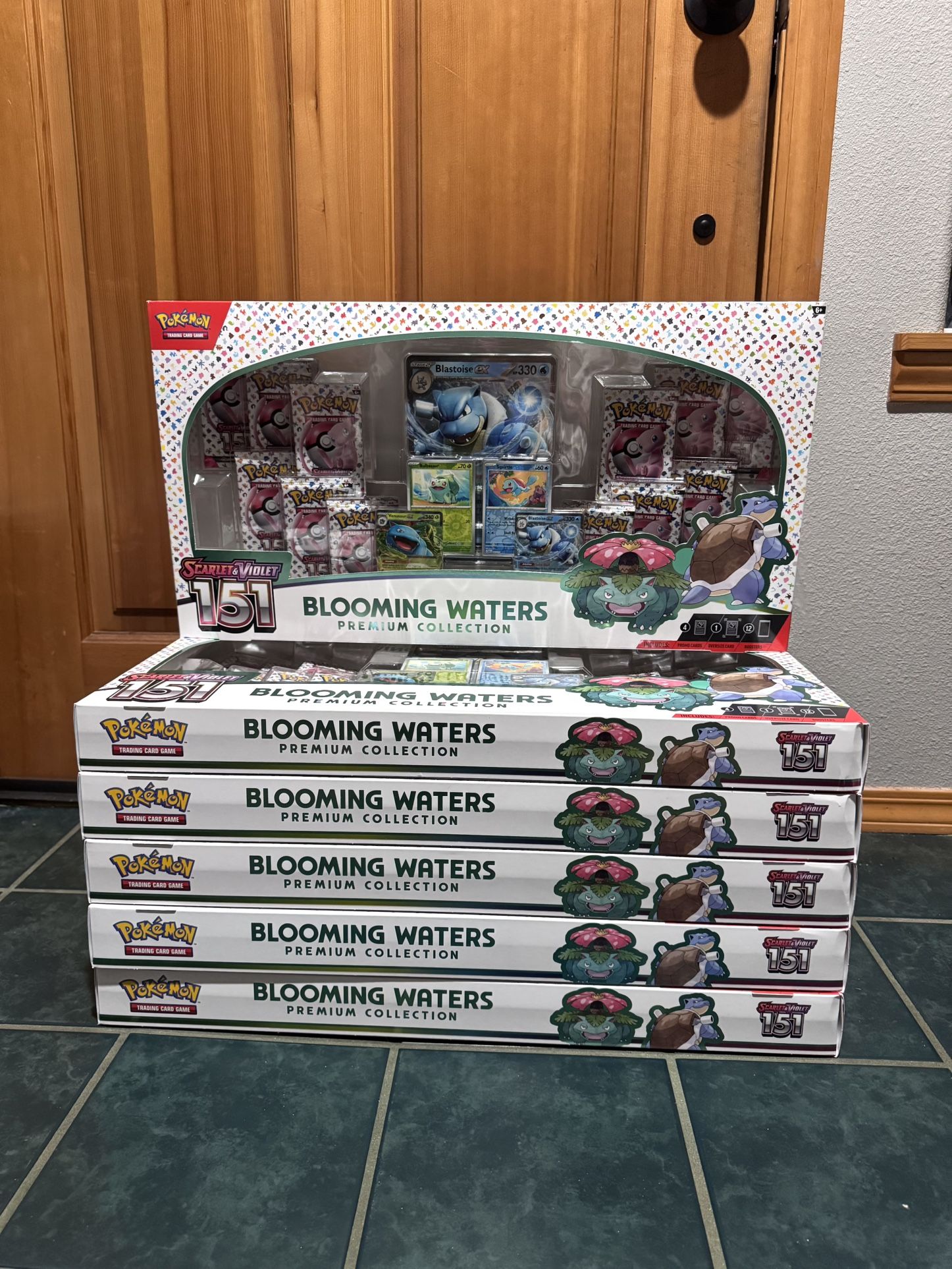 Pokemon 151 Blooming Waters Premium Collection