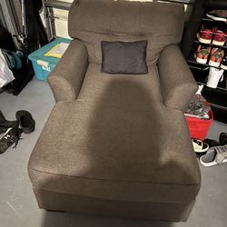 3 Pc Ashley’s Couch Set 