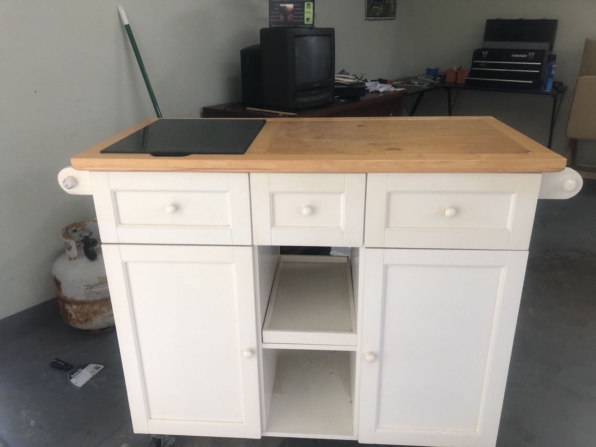 Cute Storage Cabinet!