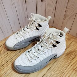 510815 108 Nike Air Jordan 12 Retro GS 'Wolf Grey' 7Y