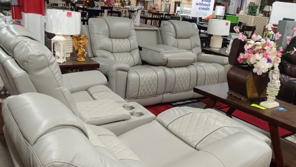 FREE RECLINING CHAIR WITH RECLINING SOFA & LOVESEAT CREAM/GREY OR BROWN