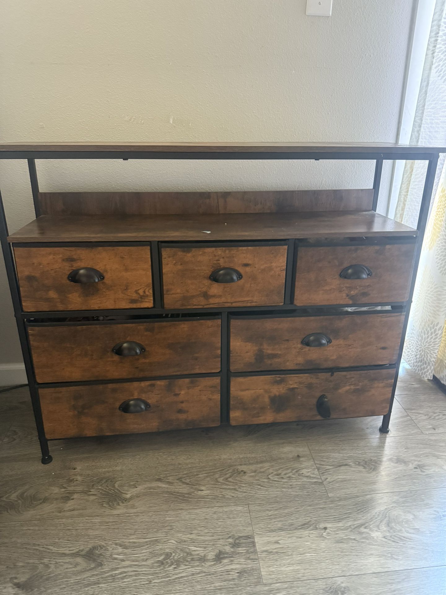 Dresser for Bedroom with 7 Drawers