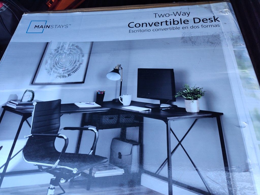 2-Way Convertible desk
