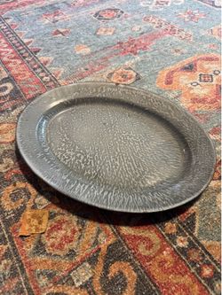 Grey serving platter