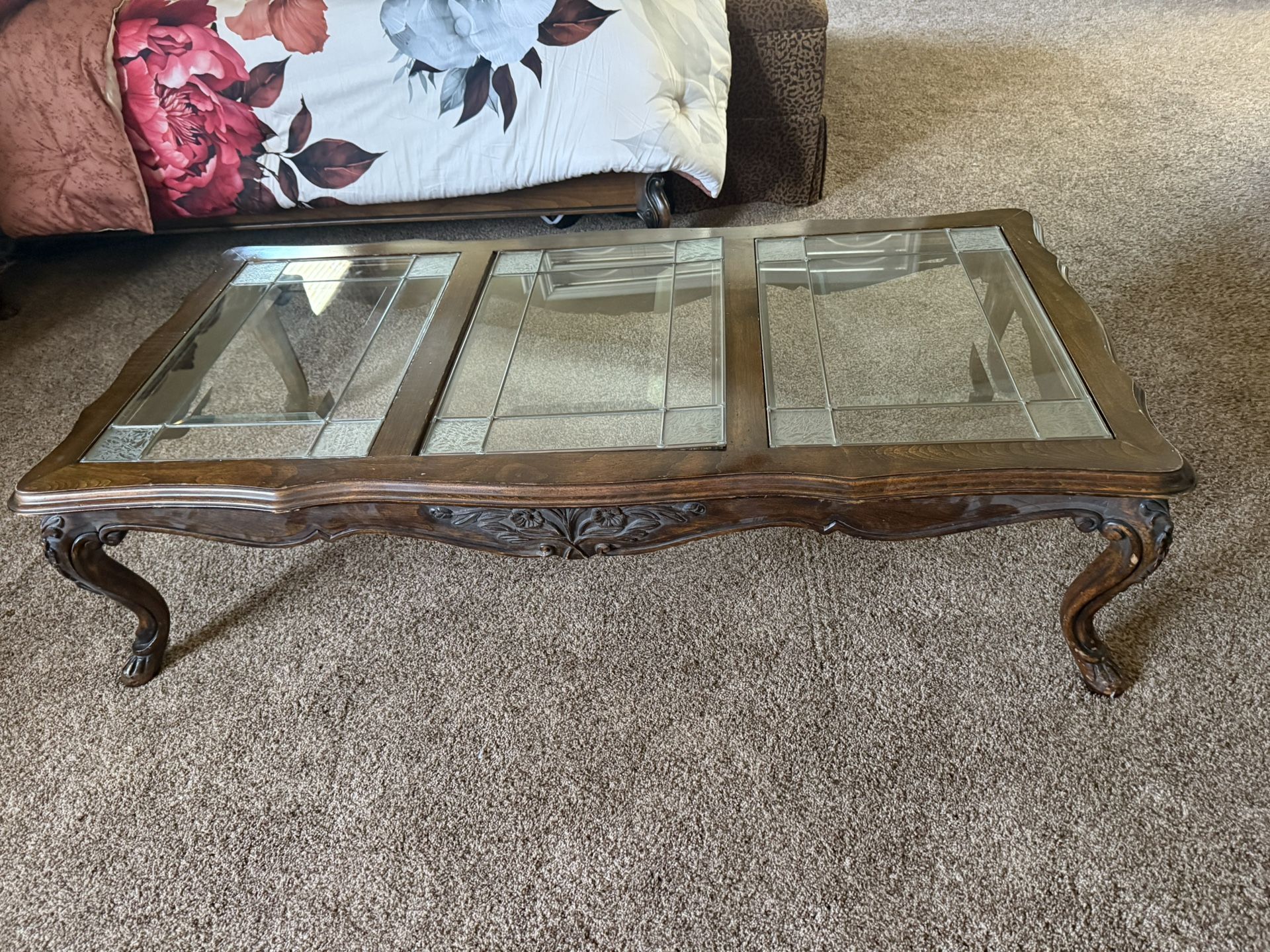 Leader Coffee Table