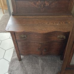 Antique Dresser And Mirror Slightly Used