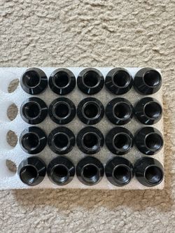 9/16"-18 Thread OEM Style Lug Nuts