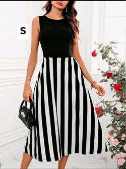 New women’s 2 piece set size small