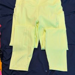 Fabletics Oasis Pureluxe High Waisted Leggings 