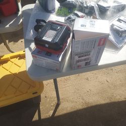 Toro Flex-Force Power System 60-
Volt Max 2.0 Ah Lithium-lon L108
Battery