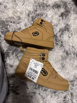 Youth Boy Shoes. Size 4
