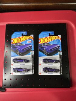 New 2024 Hot Wheels - Drift’N Break