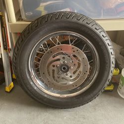 Front Tire 2006 FatBoy