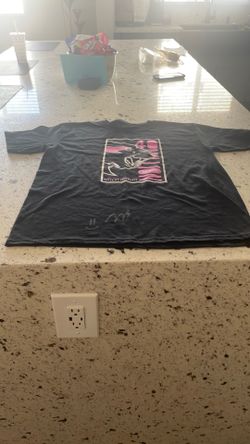 Signed Mr Beast shirt