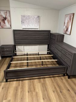Must Go Asap ! Queen And Full Size Bedroom Set - COD / Financing