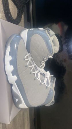 DEADSTOCK  CoolGrey retro9’s