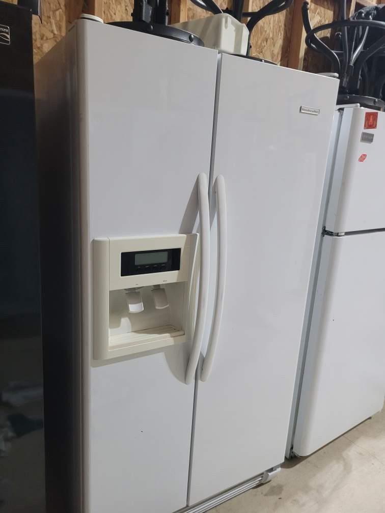 36 X 69 Inch Tall Refrigerator Good Working