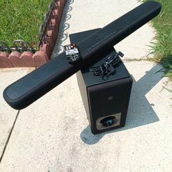 *FIRM PRICE NON-NEGOTIABLE* (BT CAPABLE) Yamaha Soundbar W/Subwoofer & Remote 