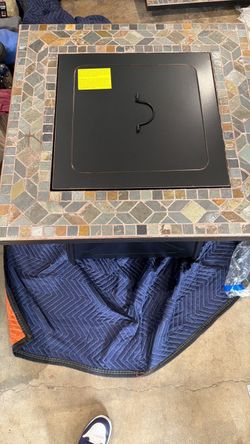 Gas fire pit table