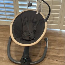 Maxi-Cosi Cassia Smart Baby Swing for Infants